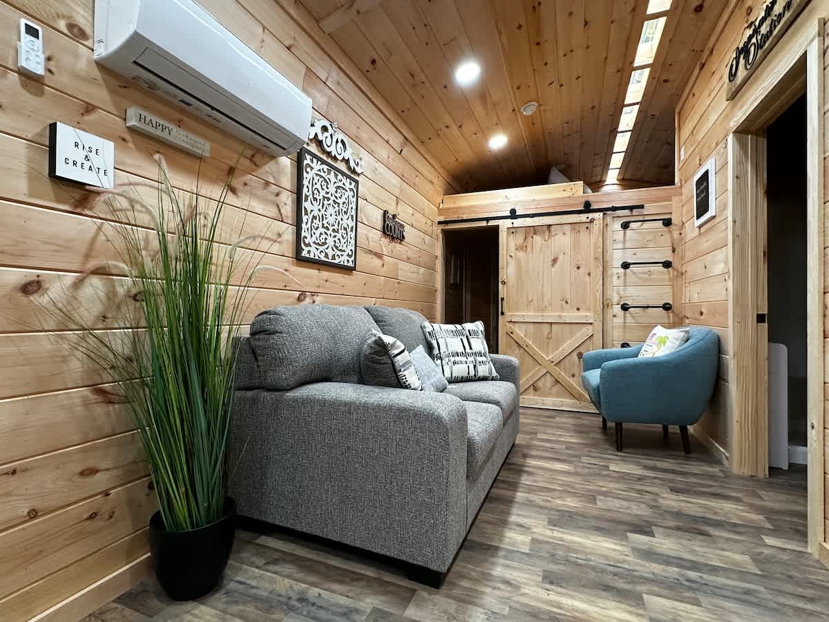 Inspiration Station — Inspirational Cabin cabin rental in Pikeville, Kentucky